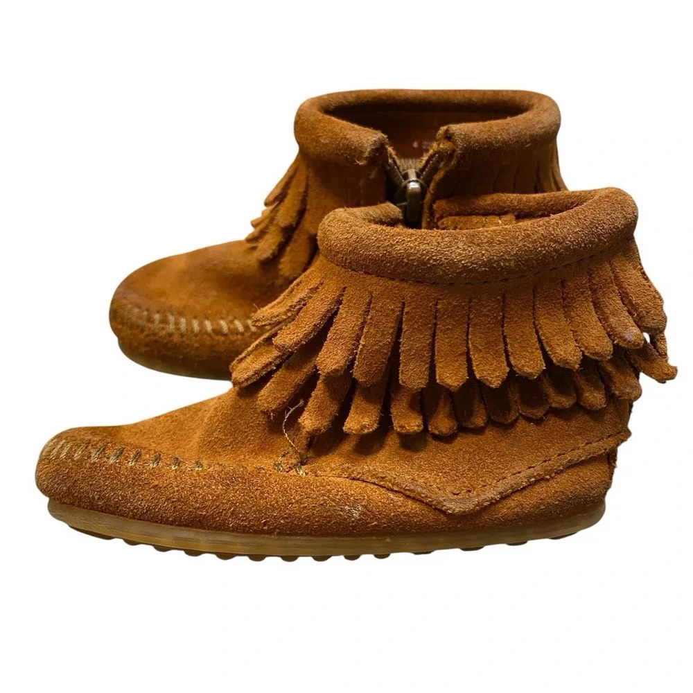 Minnetonka baby boots